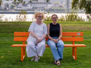 Foto v.l.: Barbara Schmitz (Gleichstellungsbeauftragte Bad Hönningen) und Daniela Kiefer (Gleichstellungsbeauftragte Landkreis Neuwied). Foto: Martin Boden